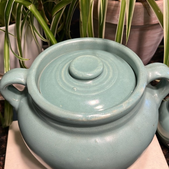 Vintage Glazed Pottery Bean Chili-Soup lg Pot w/6 crocks Signed USA Blue Green - Picture 4 of 12